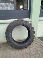 Ein Paar 11.2-28 BKT Pneu 8 PLY
