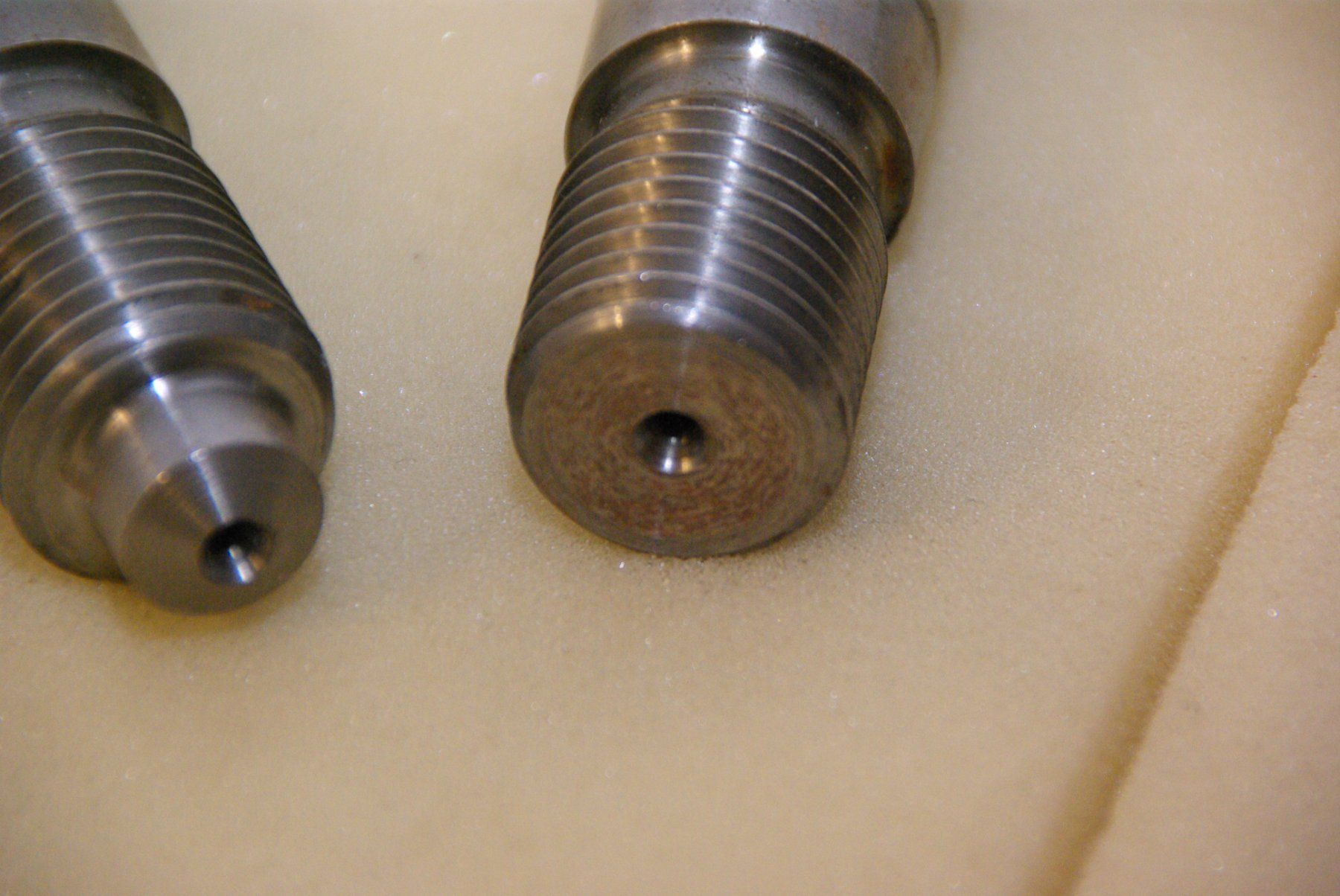 Altro per industria metallurgica: 2x Gewindebolzen, Länge: ca. 115mm – Nuovo (secondo la descrizione) da Herisau venduto da Cevianer1844 4