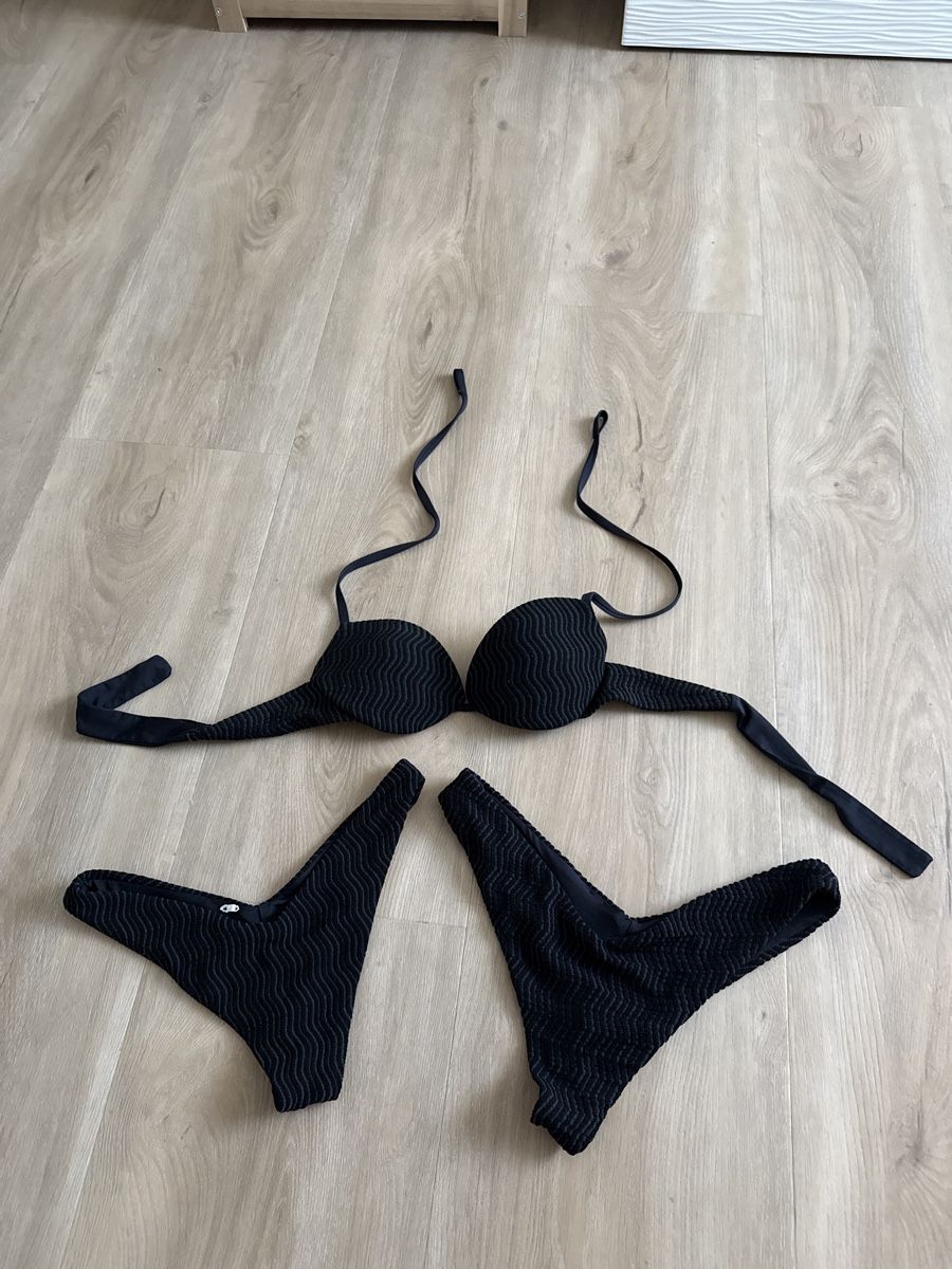 Costumi da bagno & Bikini: Schwarzer Bikini mit Struktur, neuwertig, Grösse S/M – Usato da Meilen venduto da don_9hgn