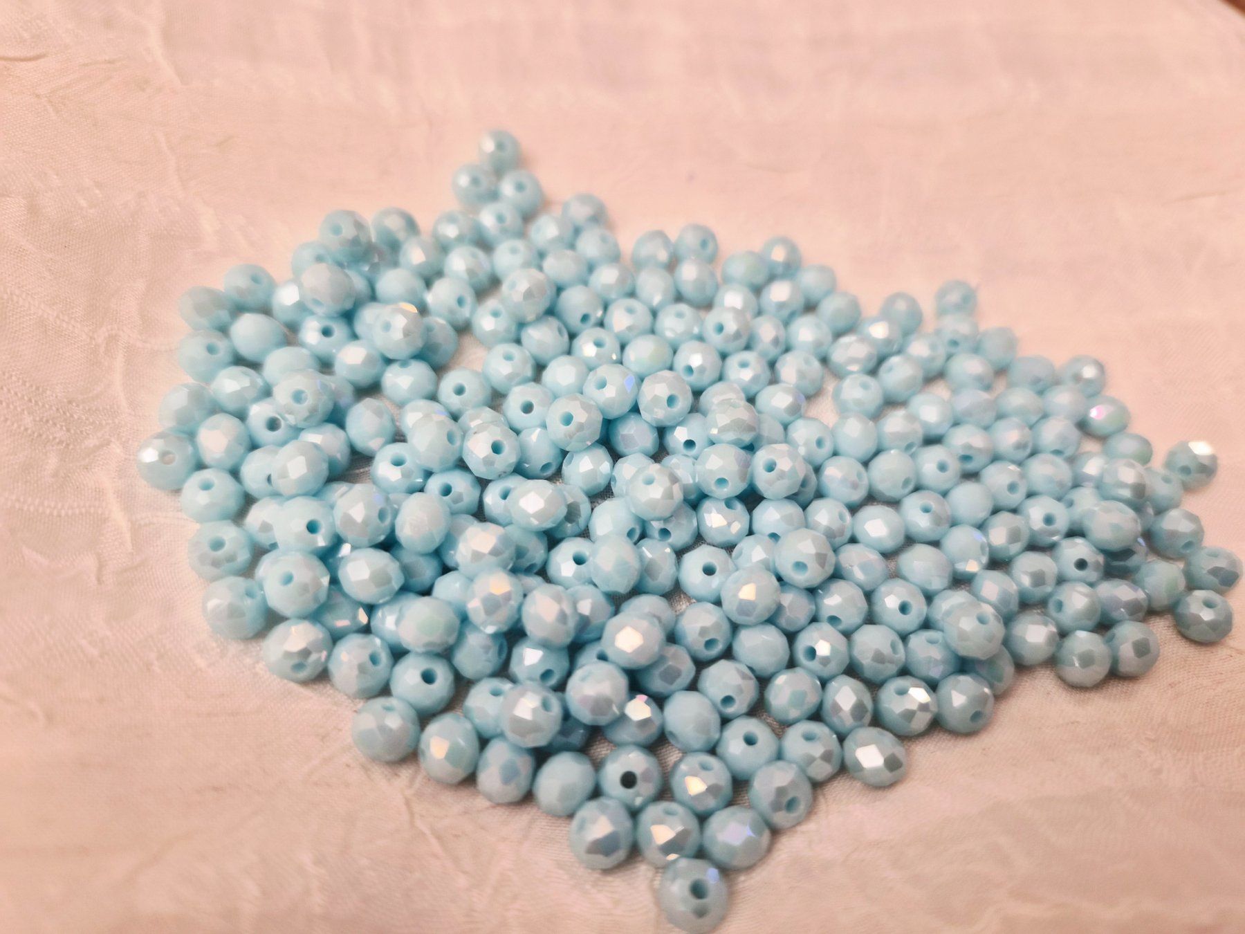 Perle (finte): Glasschliffperlen 6mm 80 stk Aquamarin – Nuovo e nell'imballaggio originale da Dietikon venduto da Eleda 1