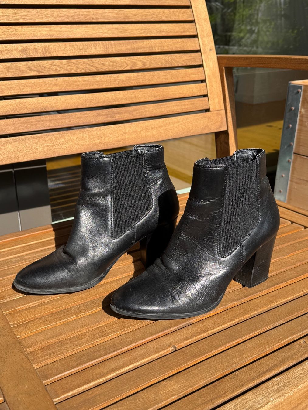 Scarpe da donna: Stiefeletten Varese Leder schwarz – Usato da Horgen venduto da SabiWe 1