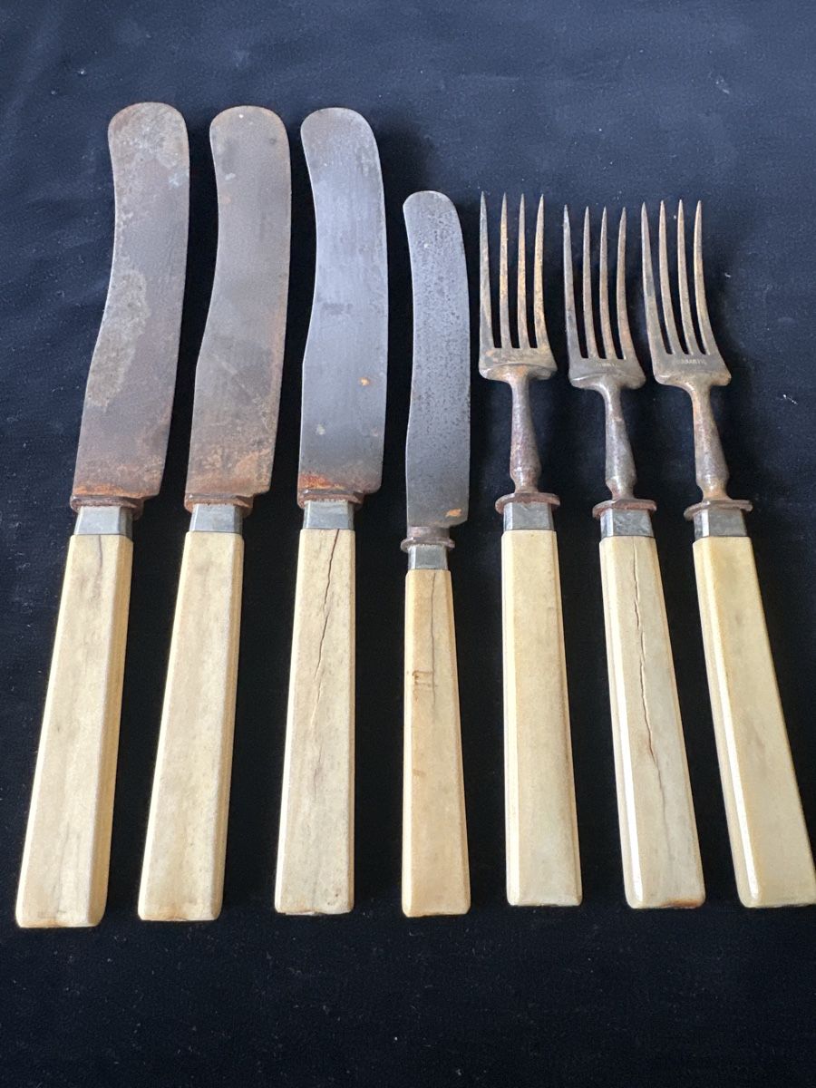 Bestecksets: 7er Set Vintage Messer, Gabeln.  – Gebraucht aus Zürich von Chaeffeler 6