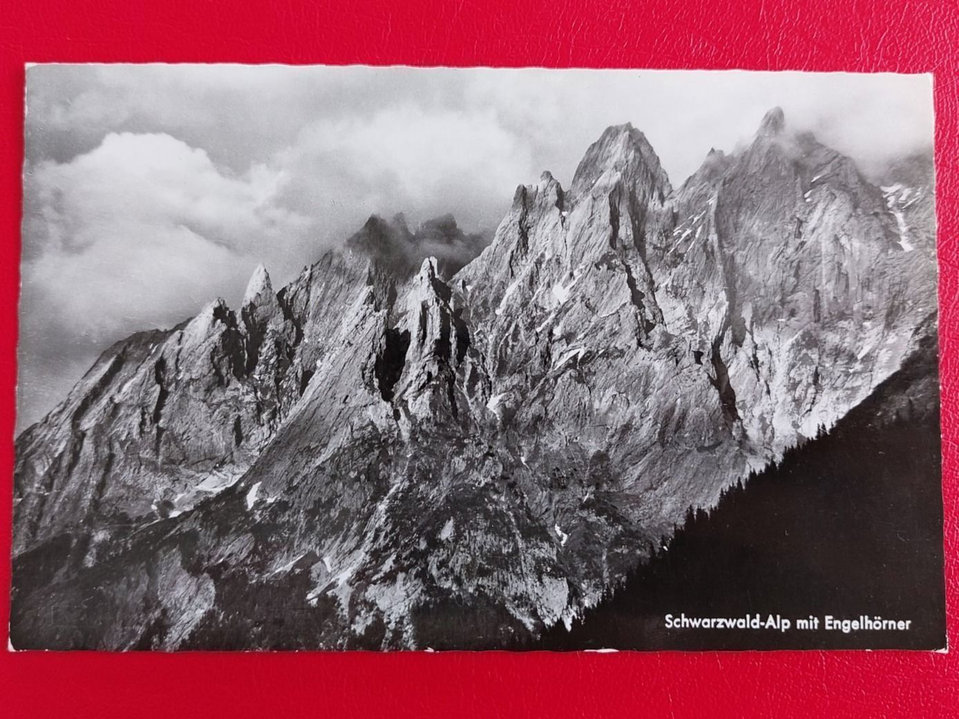 Cartoline postali: Schwarzwald-Alp mit Engelhörner – Usato da St-Légier-Chiésaz venduto da Theo006