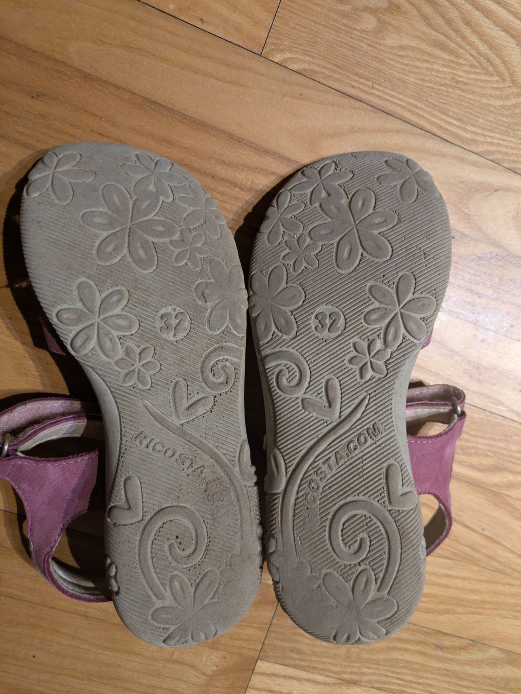 Scarpe per ragazze: Sandale – Usato da Lommis venduto da susannekoenig 2
