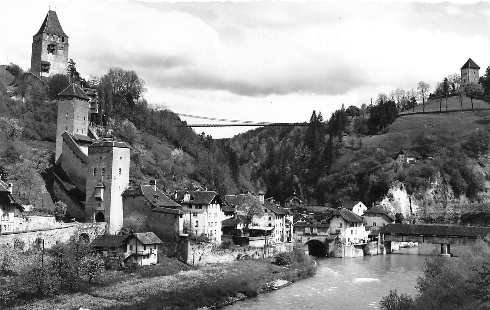 Cartoline postali: Fribourg – Usato da Biasca venduto da Blenio71