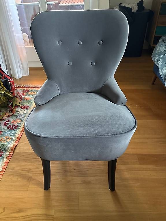 Poltrone: LIKE-NEW IKEA REMSTA ARMCHAIR  – Usato da Riehen venduto da chr_kt5p 1