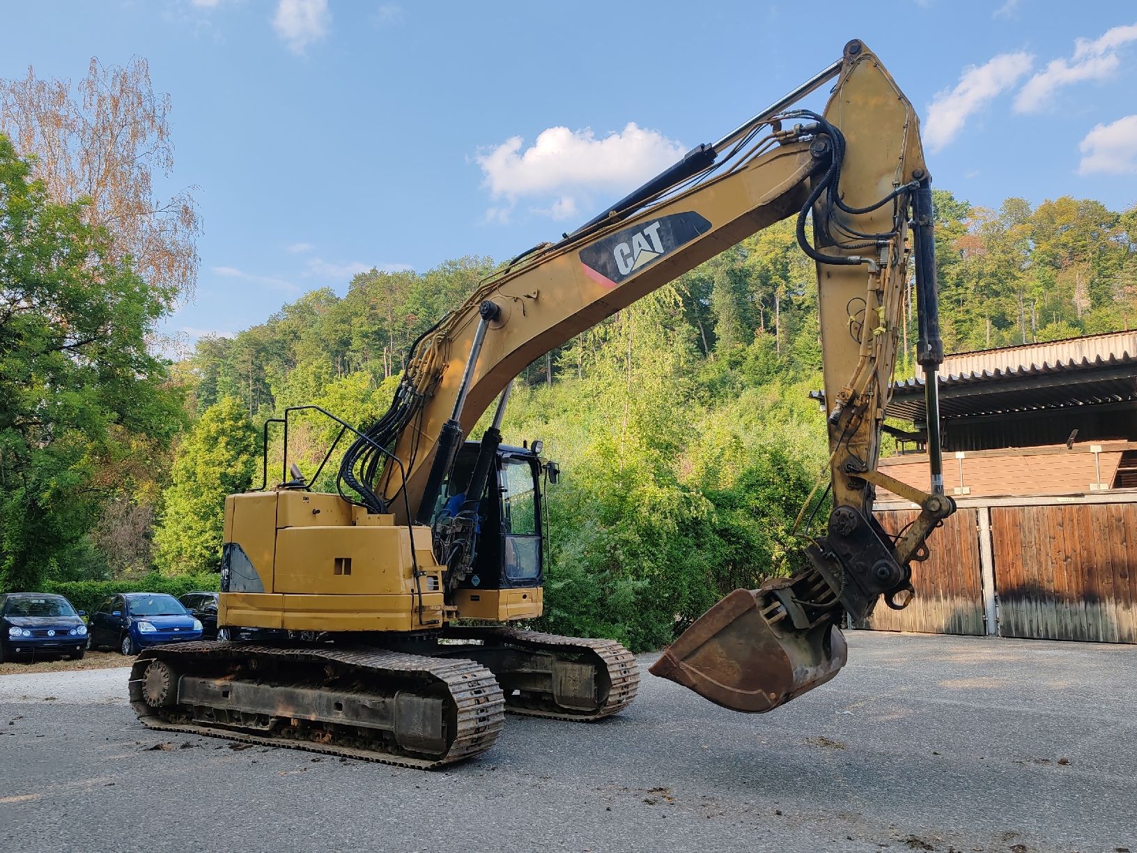 Caterpillar Escavatori: Caterpillar 321 LCR Kettenbagger – Usato da Erschwil venduto da rmr_hq7l