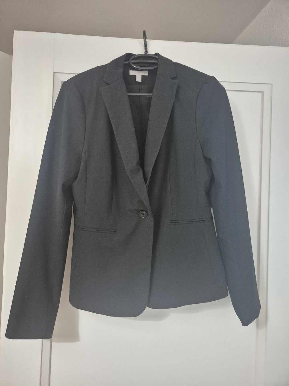 H&M Jacken: Blazer H&m taille 38 – Gebraucht aus BIEL/BIENNE von rac_5tsm