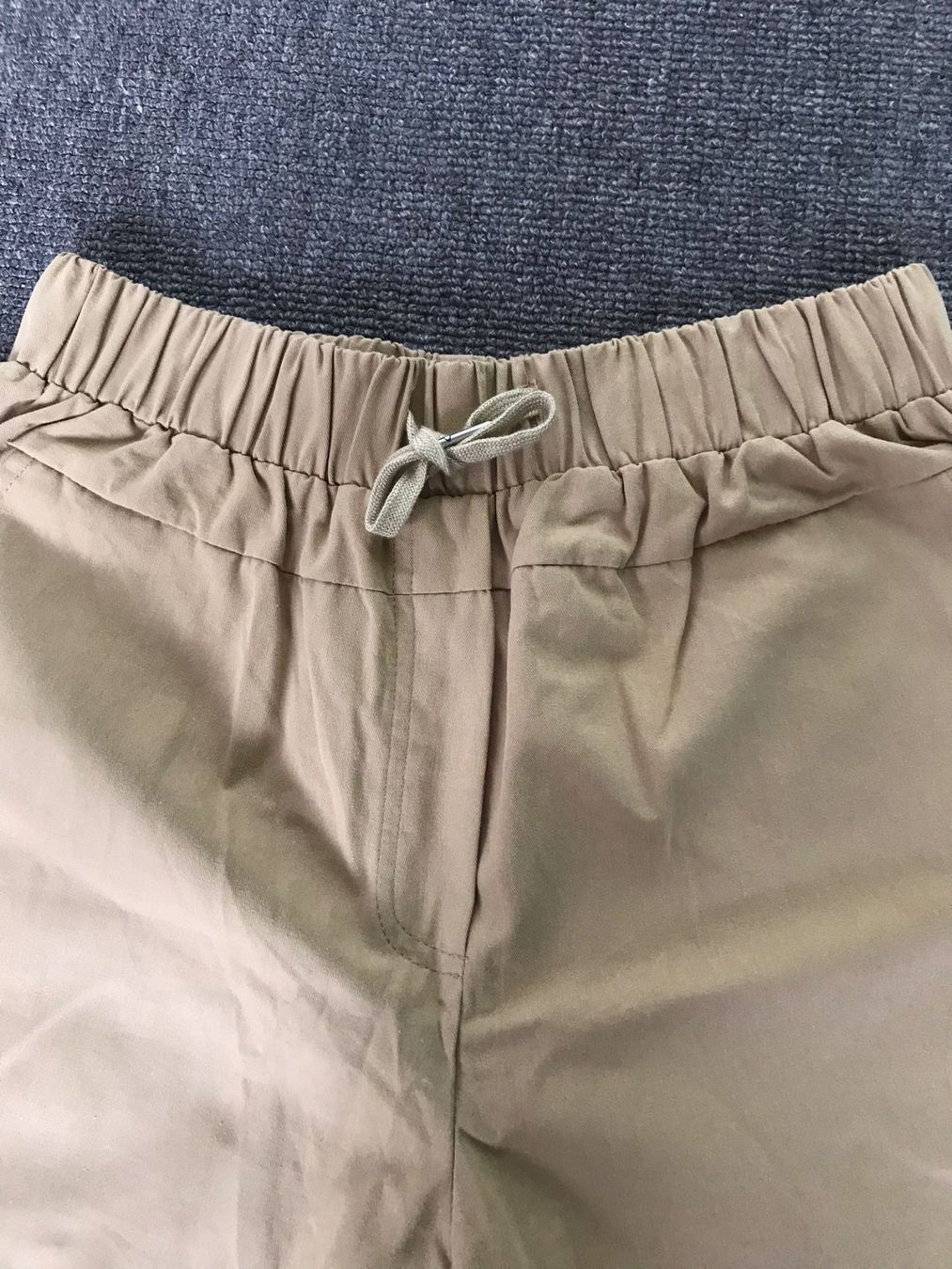 Hosen: Lockere Stoffhose beige Grösse M/L – Gebraucht aus Zürich von Ma_Go 5