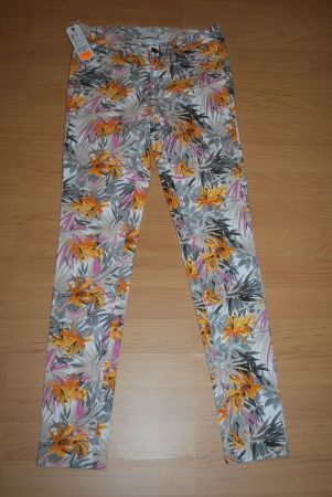 Jeans REIKO Taille W 25  Neuf