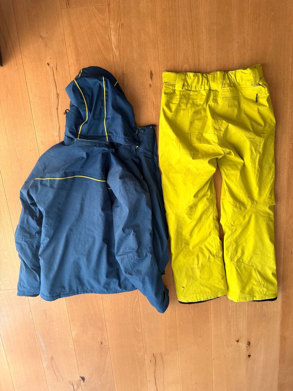 Salomon Sci: Salomon skijack + skihose M – Usato da Lenzburg venduto da r_mendes 1