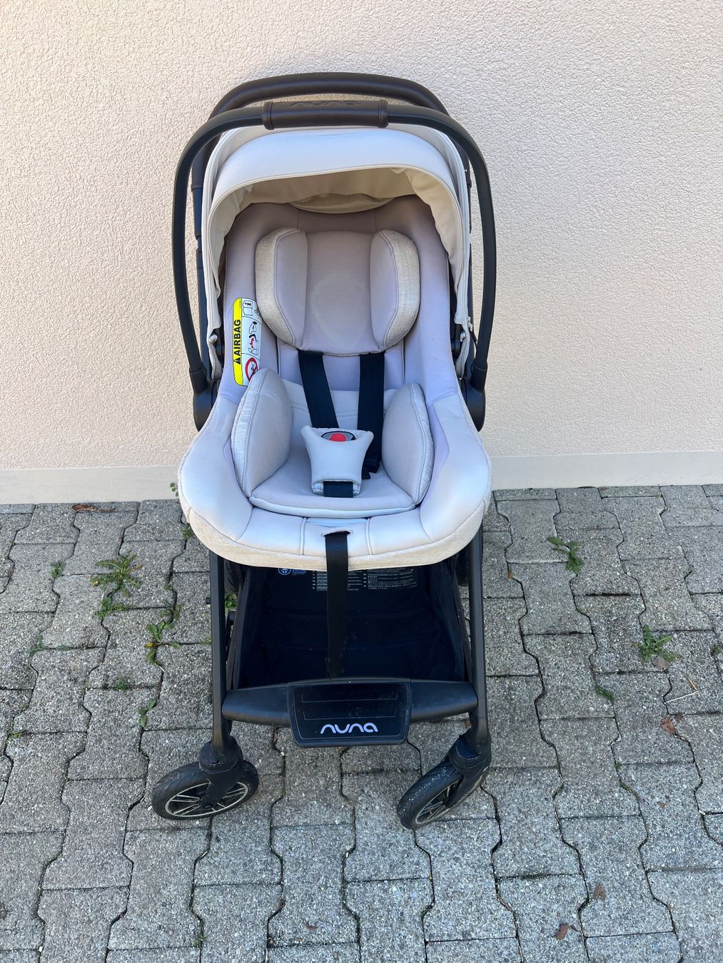 Nuna Kinderwagen: Poussette nuna évolutif – Gebraucht aus Sonceboz-Sombeval von mil_qv9n 4