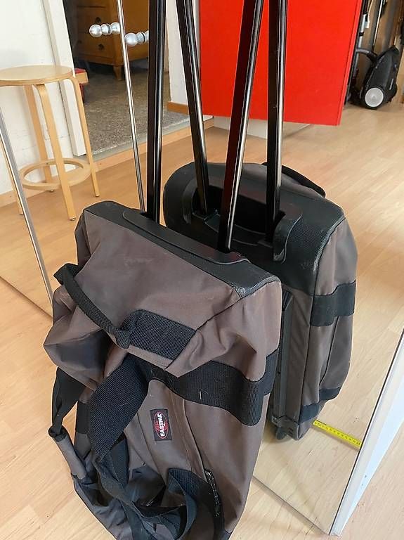 Eastpak Borse: Eastpak Reisetasche Rollertasche – Usato da Bever venduto da Sarabaer1 2