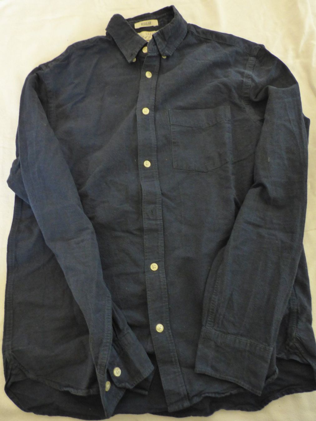 Hemden, T-Shirts & Polos: 3 Langarm-Hemden Grösse M/170 – Gebraucht aus Zürich von Goulliver 1