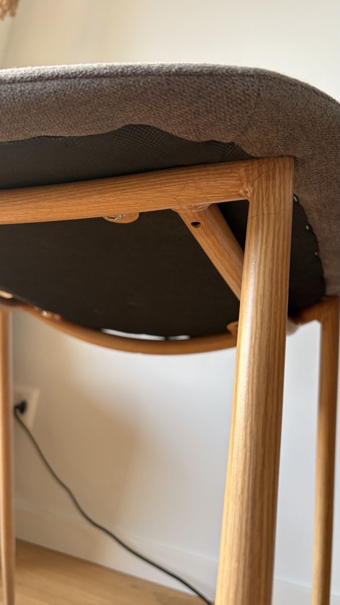 Livique Sedie: Vier graue Esszimmer-Stühle – Usato da Zürich venduto da Klusek_2019 3