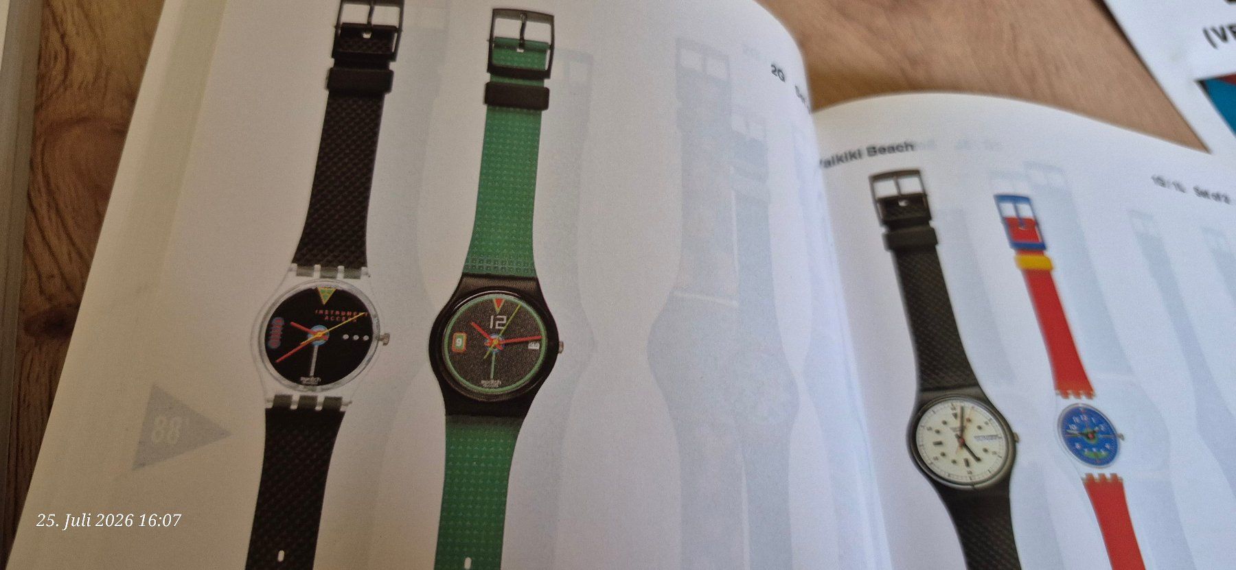 Libri: SWATCH  Uhren Katalogs-Bücher + seltene Prospekte etc. ab1Fr – Usato da Wildhaus venduto da insgi 5