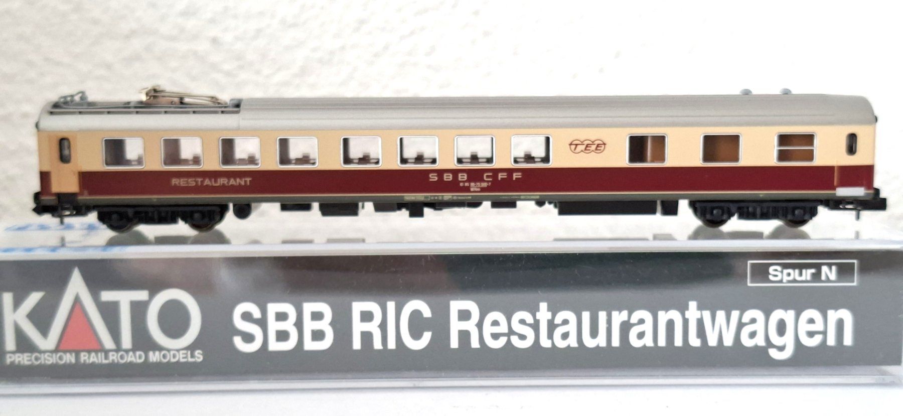 Kato Modellini di ferrovie: Kato SBB WRm  Restaurant  " TEE " K23302 – Nuovo (secondo la descrizione) da Biberist venduto da Ntrains