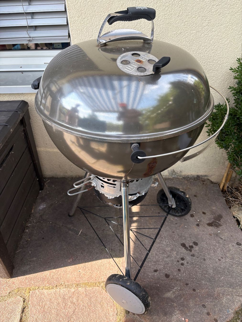 Weber Grils: Grill Weber à réparer – D'occasion à Villarimboud par hampton2012