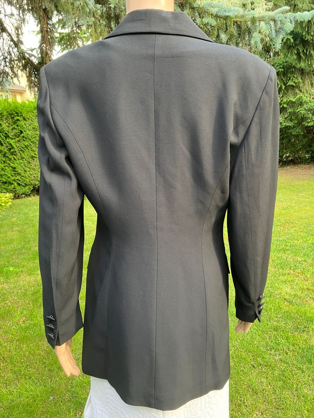 Giacche: Veste Blazer noire élégante, vintage, Taille 40 – Nuovo (secondo la descrizione) da Chêne-Bougeries venduto da Vintage-Era 2