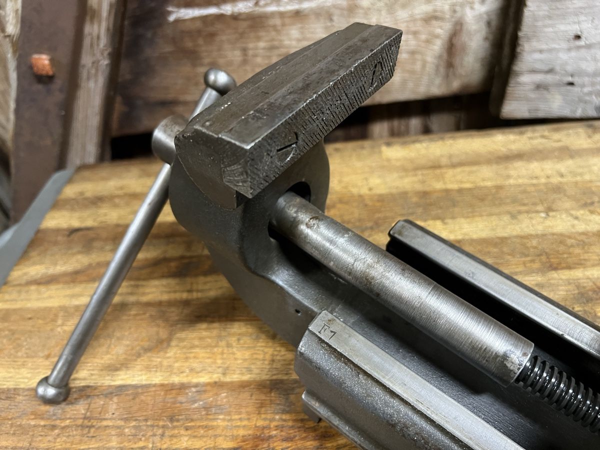 Gressel Alle Werkzeuge: Gressel PS100 Schraubstock Sulzer Guss Industriedesign – Gebraucht aus Theilingen von ovi123 3