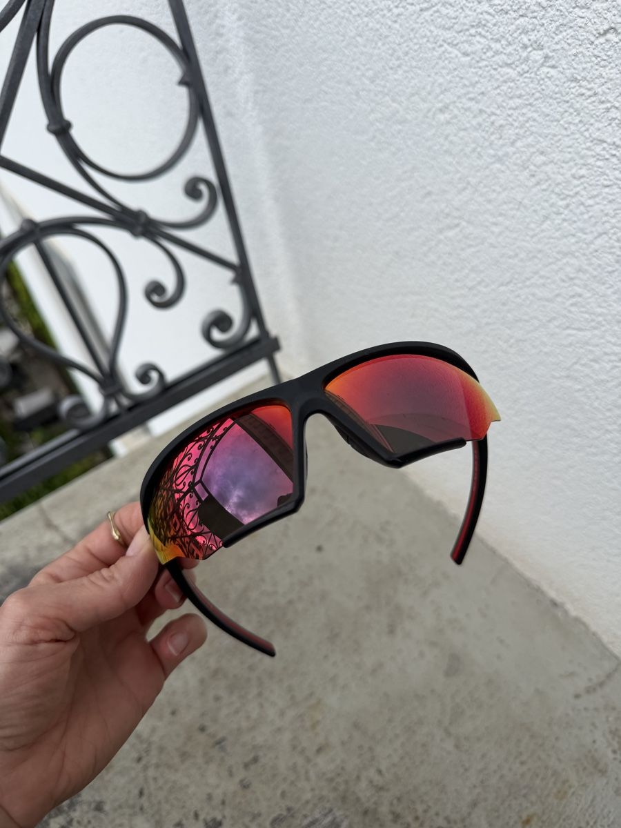 Prada Brillen & Gläser: PRADA Linea Rossa Sunglasses – Gebraucht aus Zürich von agichristine 6
