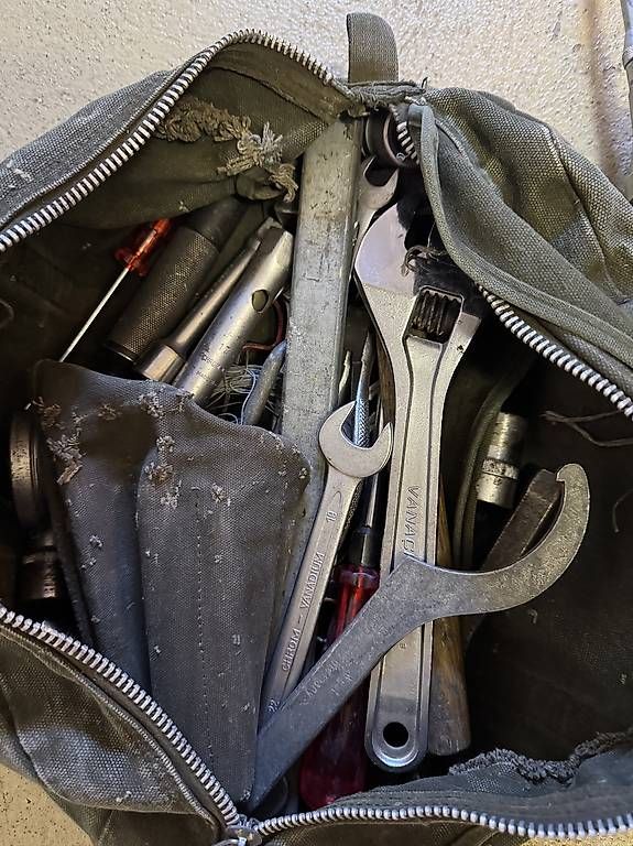 Tous les outils: Militär Werkzeugtasche – D'occasion à Eiken par for_cg8g 3