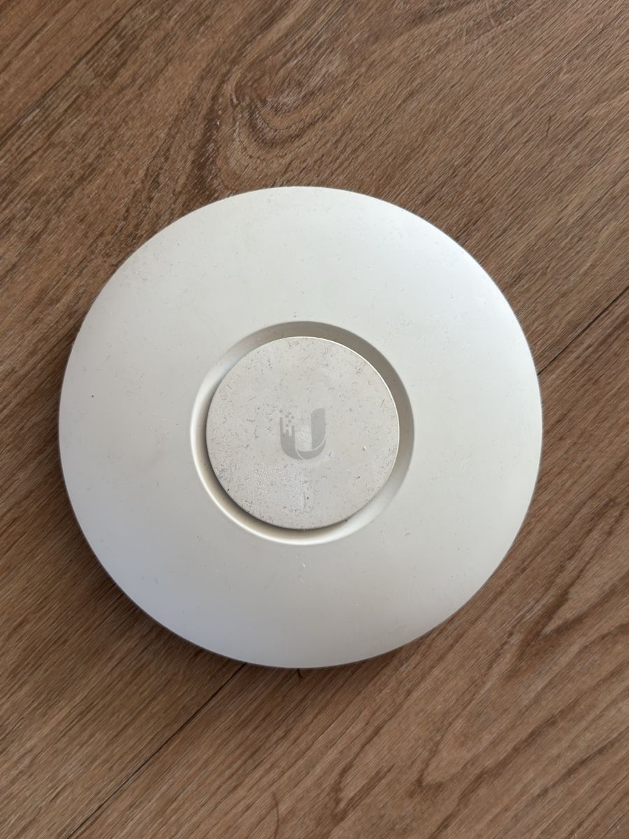 Ubiquiti Modem & Router: Ubiquiti AC Nano HD – Usato da Cham venduto da totoros 2