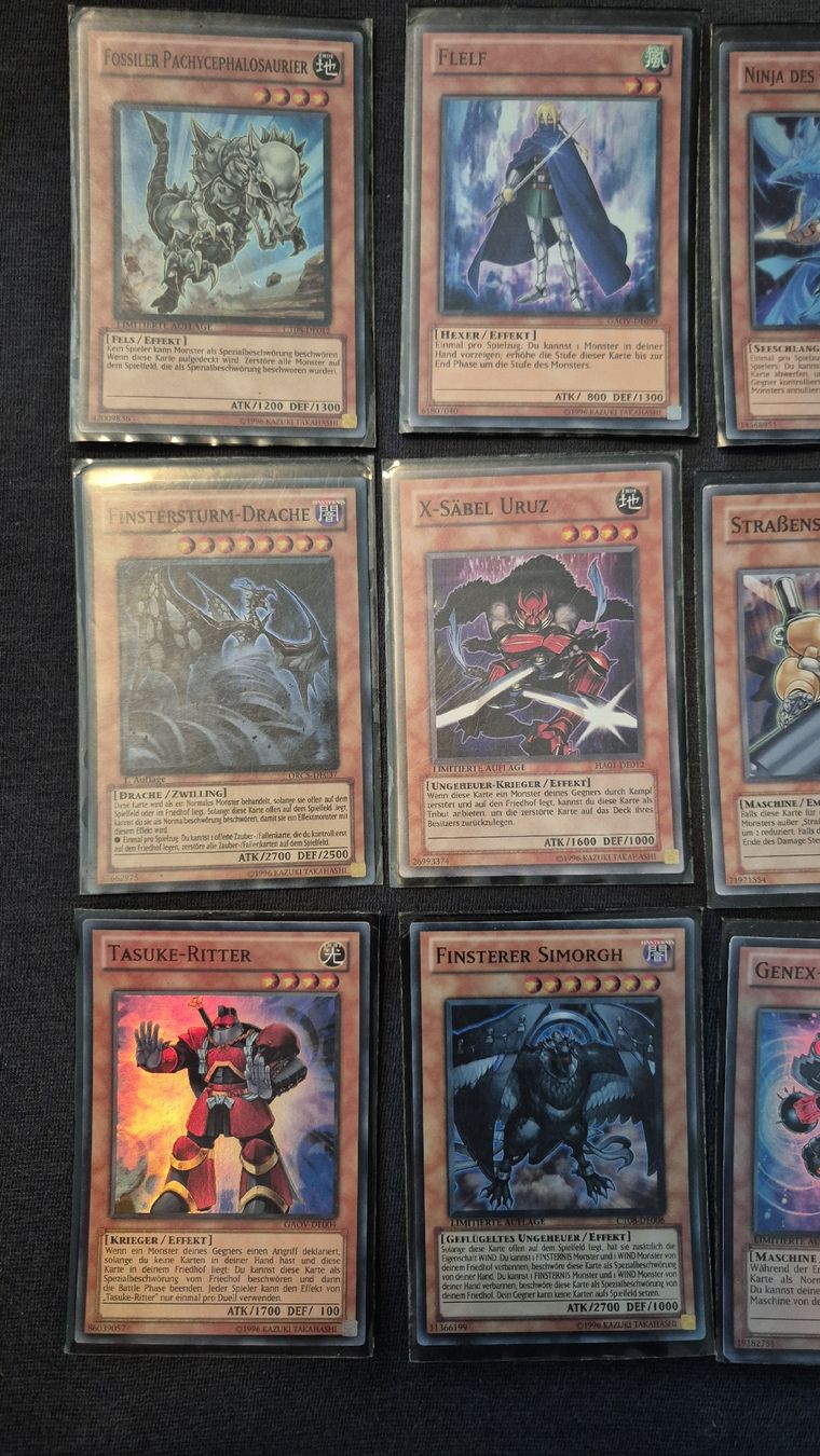 Giochi: Yugioh - Diverse Super Rare Karten – Usato da Dällikon venduto da Deitsho 1