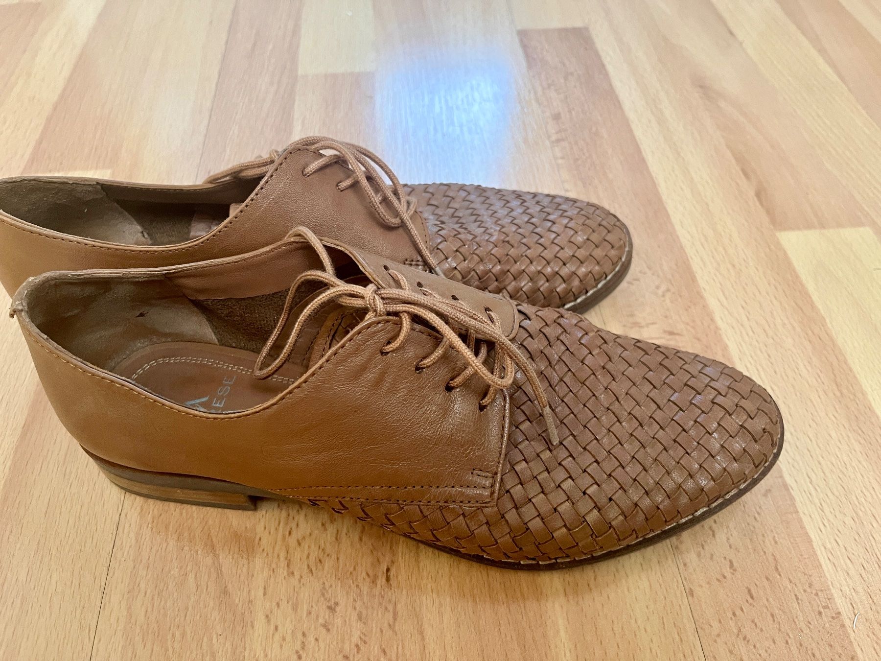 Scarpe da donna: Halbschuhe geflochten – Usato da Strengelbach venduto da Lucaernest