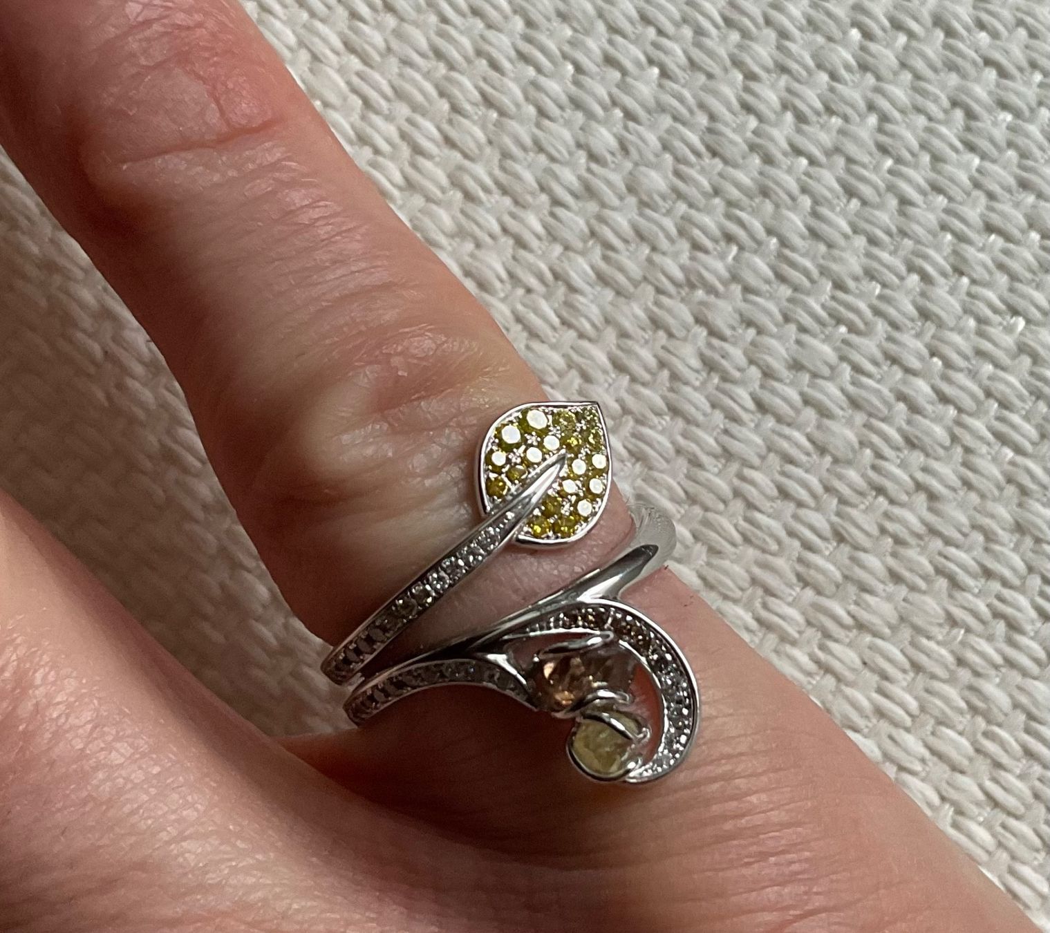 Anelli: Bellissimo anello con diamanti – Nuovo e nell'imballaggio originale da Bern venduto da zero02 3