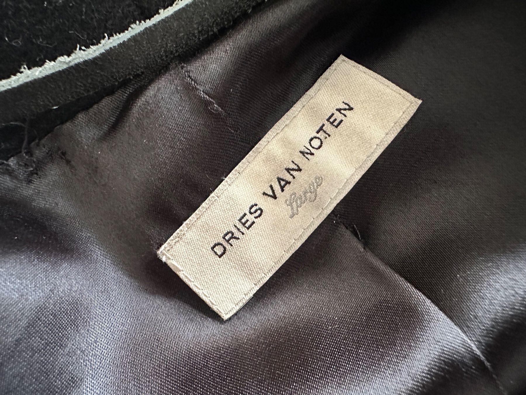 Dries Van Noten Cappotti: Dries van Noten black wool coat size L – Usato da Lausanne venduto da kuroneko86 4
