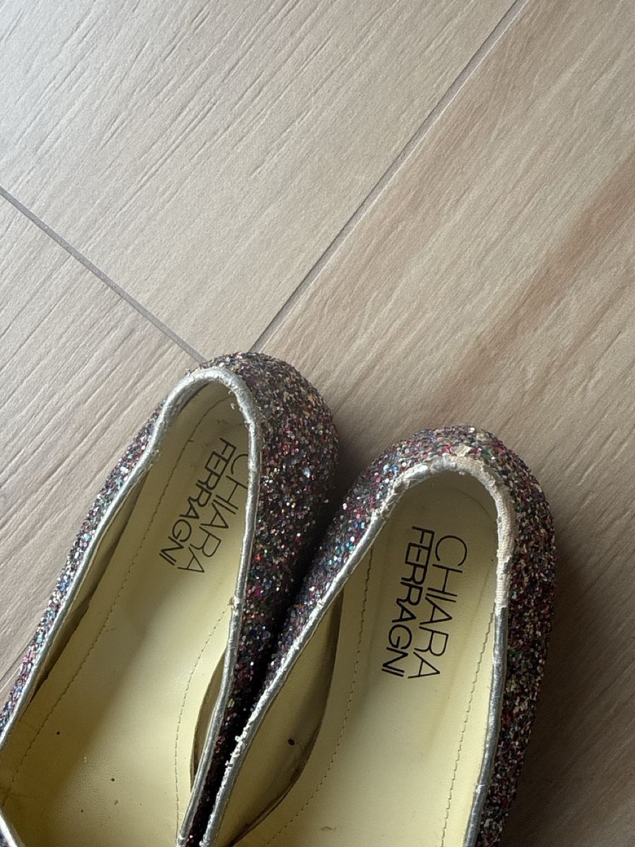 Damenschuhe: Chiara Ferragni flat shoes 37 – Gebraucht aus Gland von dan_hxf7 1