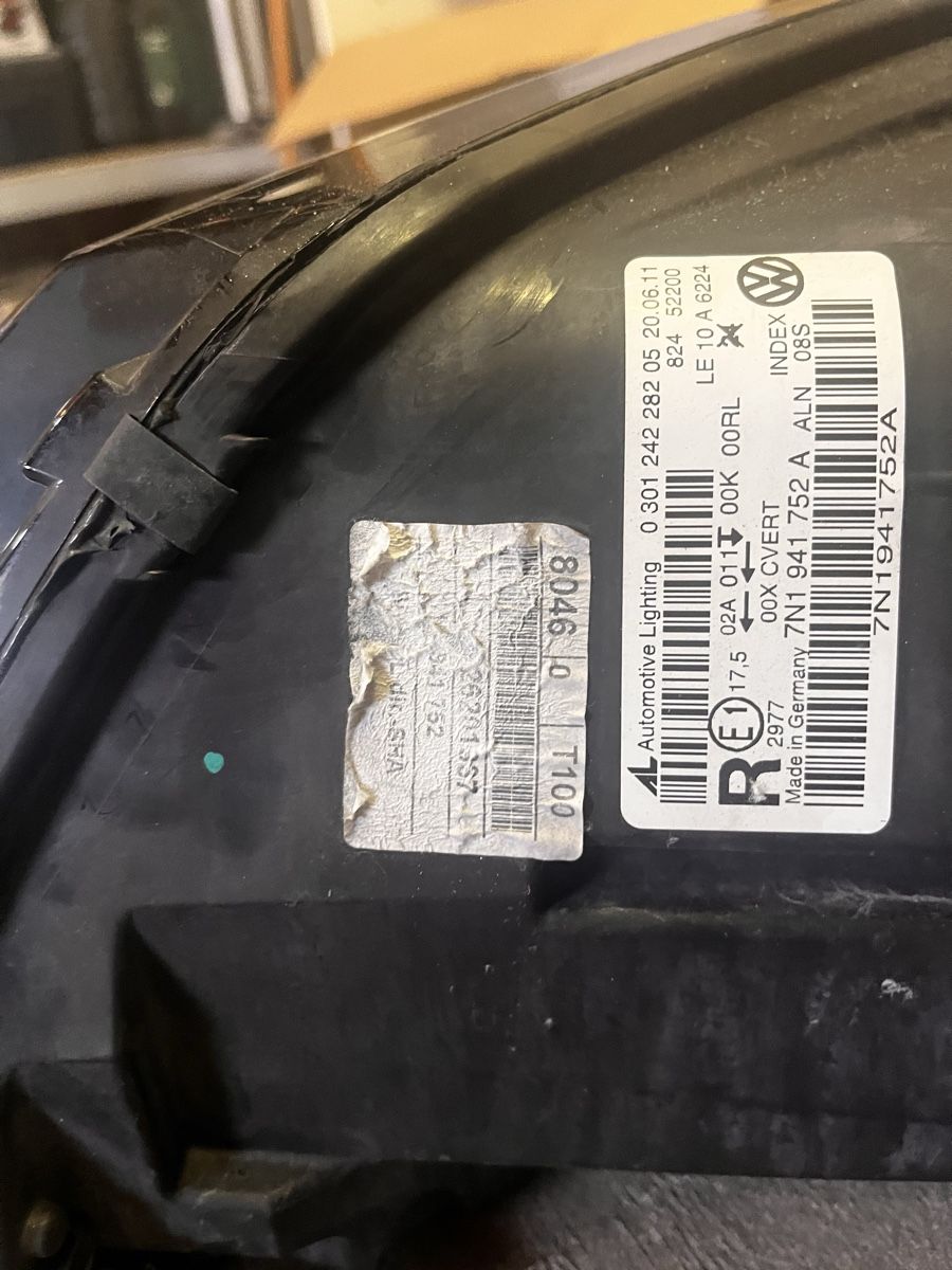 VW Fari: VW Sharan 7N Xenon LED Scheinwerfer rechts – Usato da St. Margarethen TG venduto da Kellnekemis_19 2