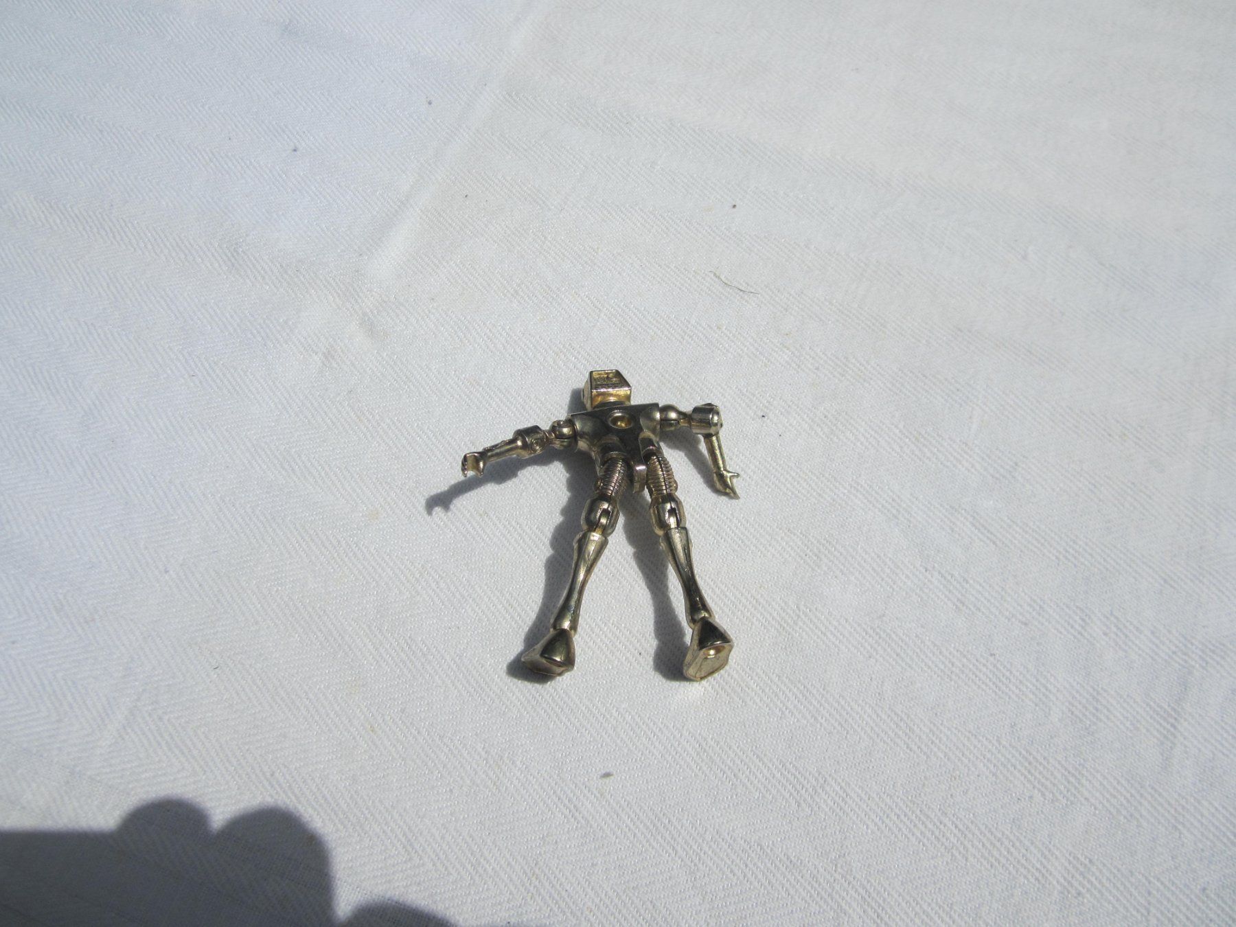 Spielzeuge: Figurine Questar Metal Man – Neu (gemäss Beschreibung) aus Tramelan von Tors 1