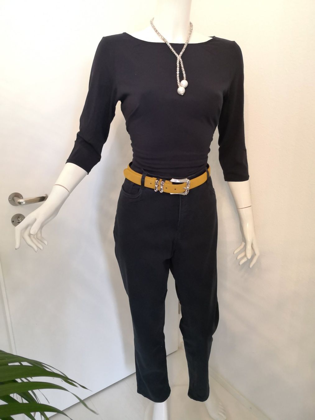 Brax Jeans: 🤩BRAX JEANS SCHWARZ – Nuovo (secondo la descrizione) da Olten venduto da Naja-Twins-Twins 2