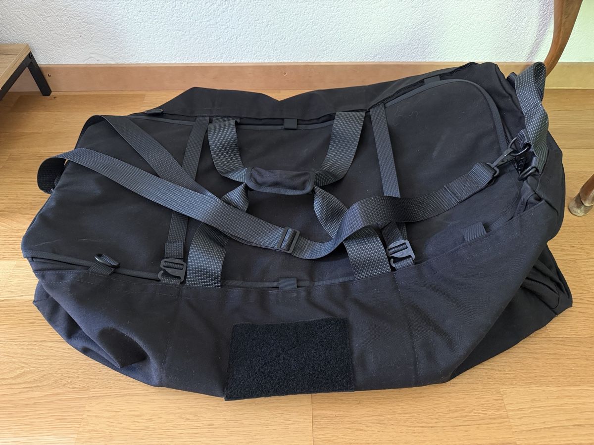 Savotta Taschen: Black Savotta Keikka 80 duffel bag – Neu (gemäss Beschreibung) aus La Tour-de-Peilz von bma_s97h 1