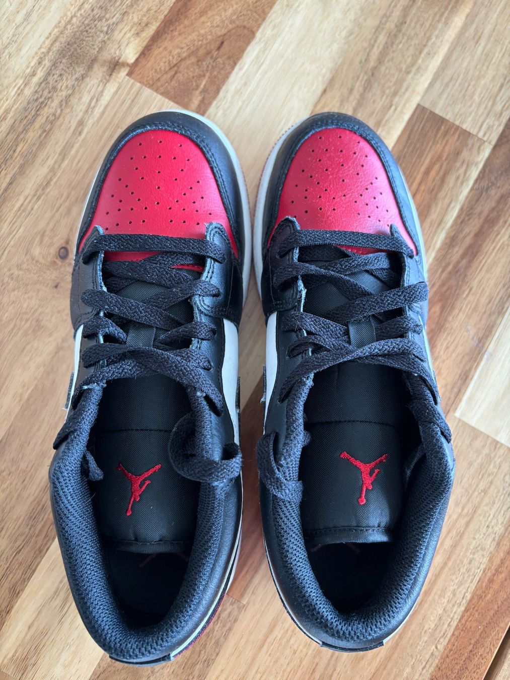 Jordan Scarpe per ragazzi: Basket Nike Jordan – Usato da Cheseaux-Lausanne venduto da oli_tvd2