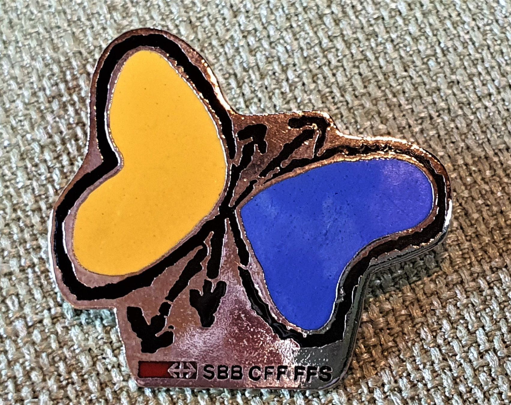 Pins: B203 - Pin SBB CFF FFS Schmetterling – D'occasion à Reinach BL par Boston-Verkauf