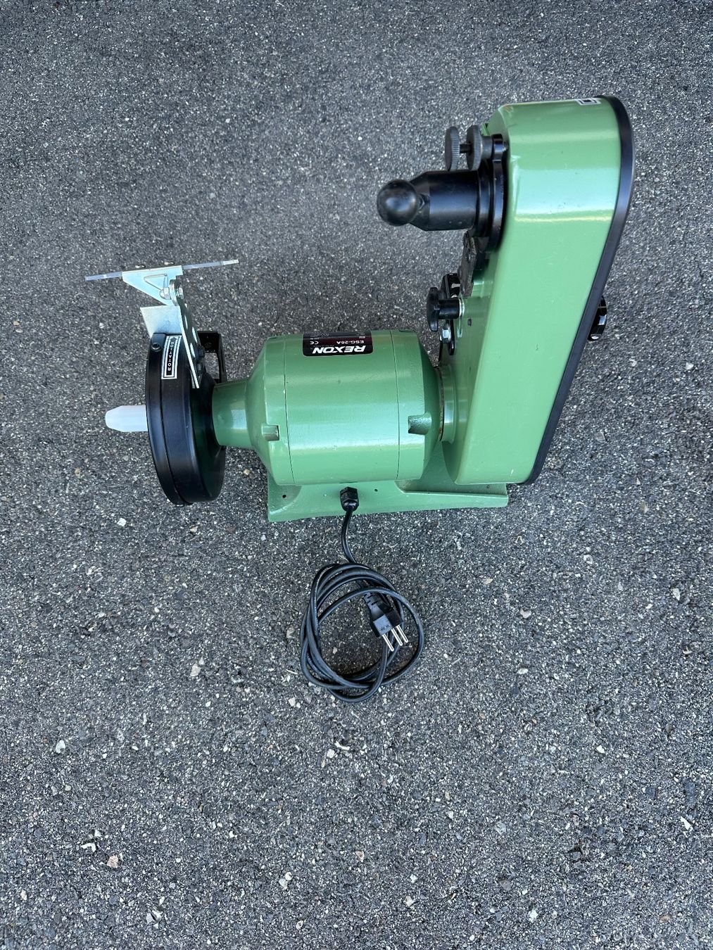 Alle Maschinen: Meuleuse REXON ESG-26A 300W défectueuse – Defekt aus plagne von grandgalop 3