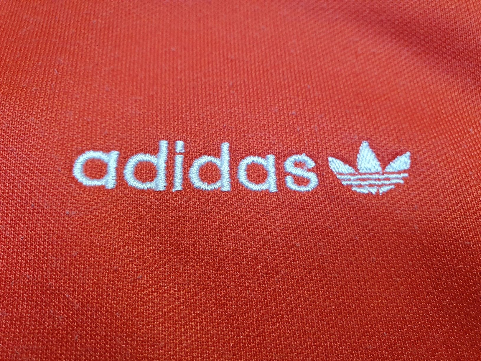 Adidas Giacche: Adidas Classic 16/17 Trainingsjacke Gr. M – Usato da St. Gallen venduto da CaliSunshine 2
