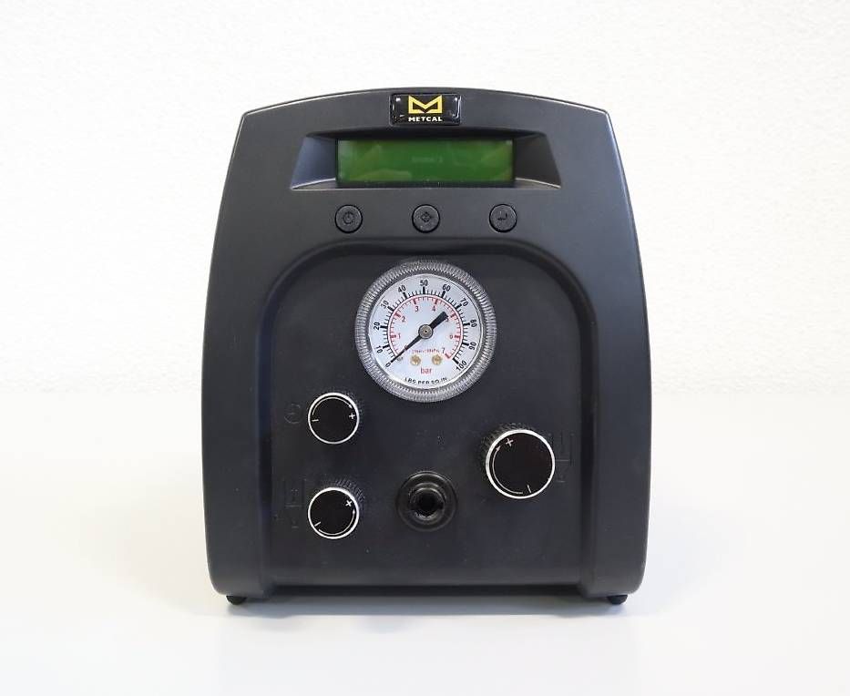 Tous les outils: Dispenser digitale per colle e resine Metcal in ottimo stato – D'occasion à Riazzino par B-LABS