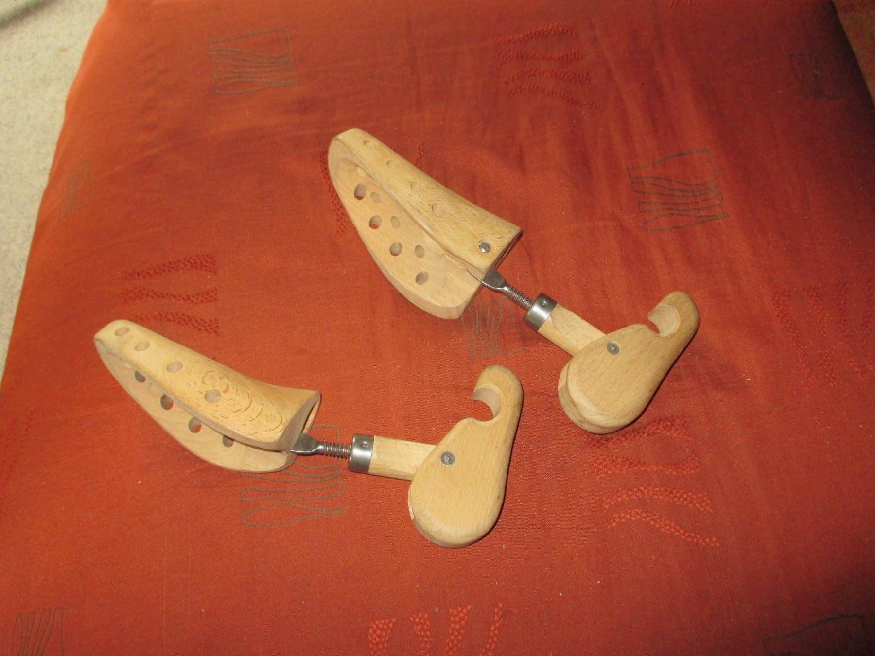 Scarpe da uomo: Holz Schuhspanner – Usato da Flims - Dorf venduto da Stagediver 1