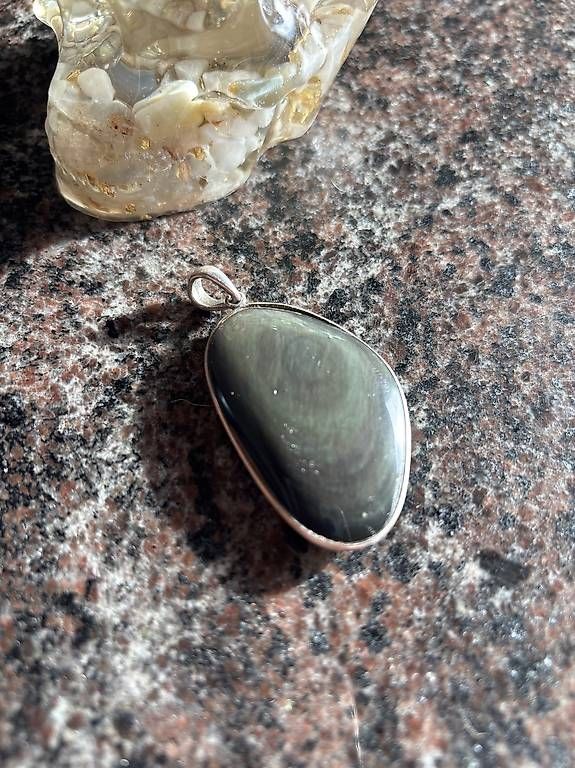 Anhänger: Grand pendentif obsidienne oeil céleste – Gebraucht aus Perroy von barballalla