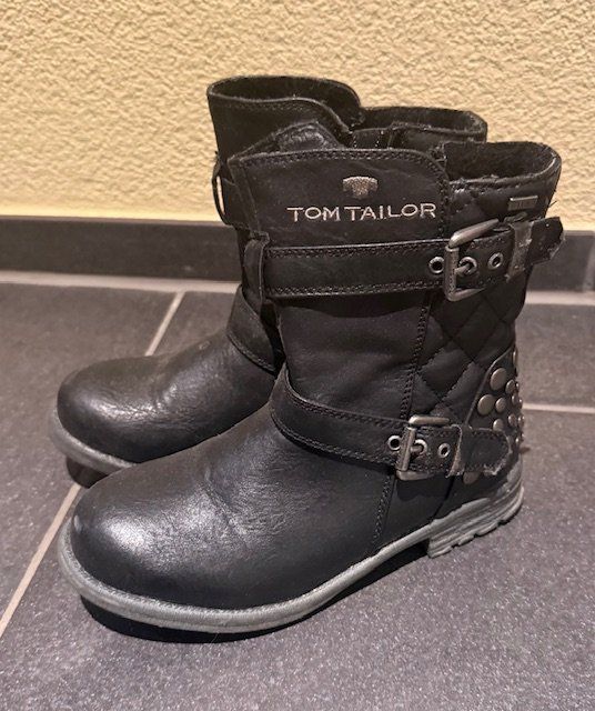 Tom Tailor Scarpe per ragazze: Tom Tailor Winterstiefel Grösse 33 – Usato da Hägendorf venduto da oezi74