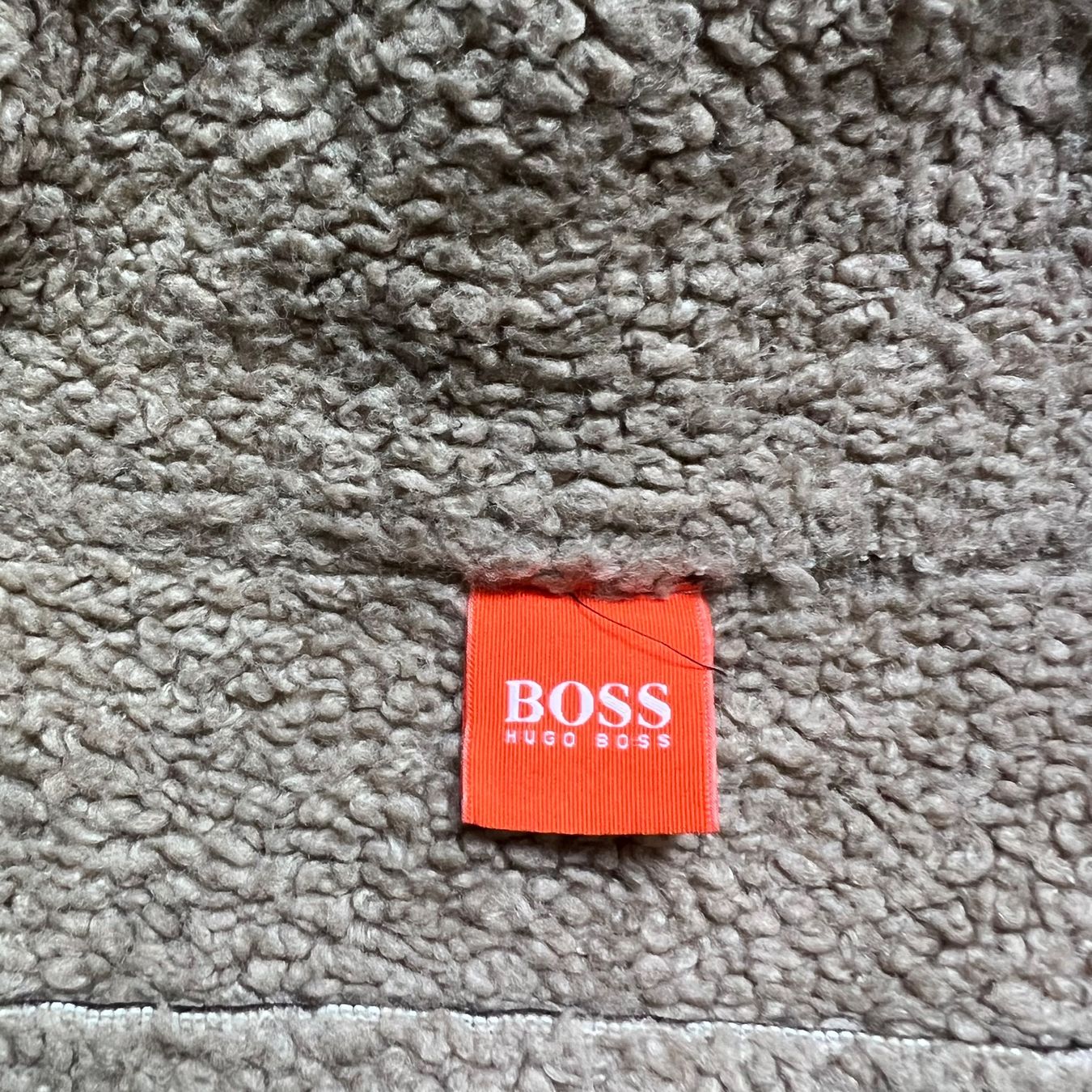 Hugo Boss Vestes: HUGO BOSS Jacke 🤎 – D'occasion à Zürich par ClosetQueen 7