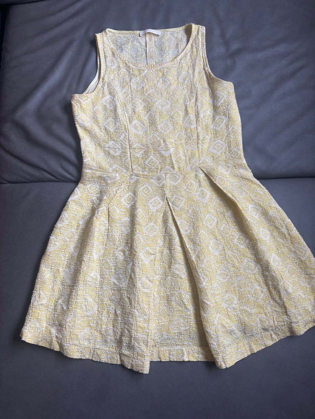 Vestiti: Kleid Vicolo gelb gemustert Grösse S – Usato da Münchenstein venduto da sil_h6c9