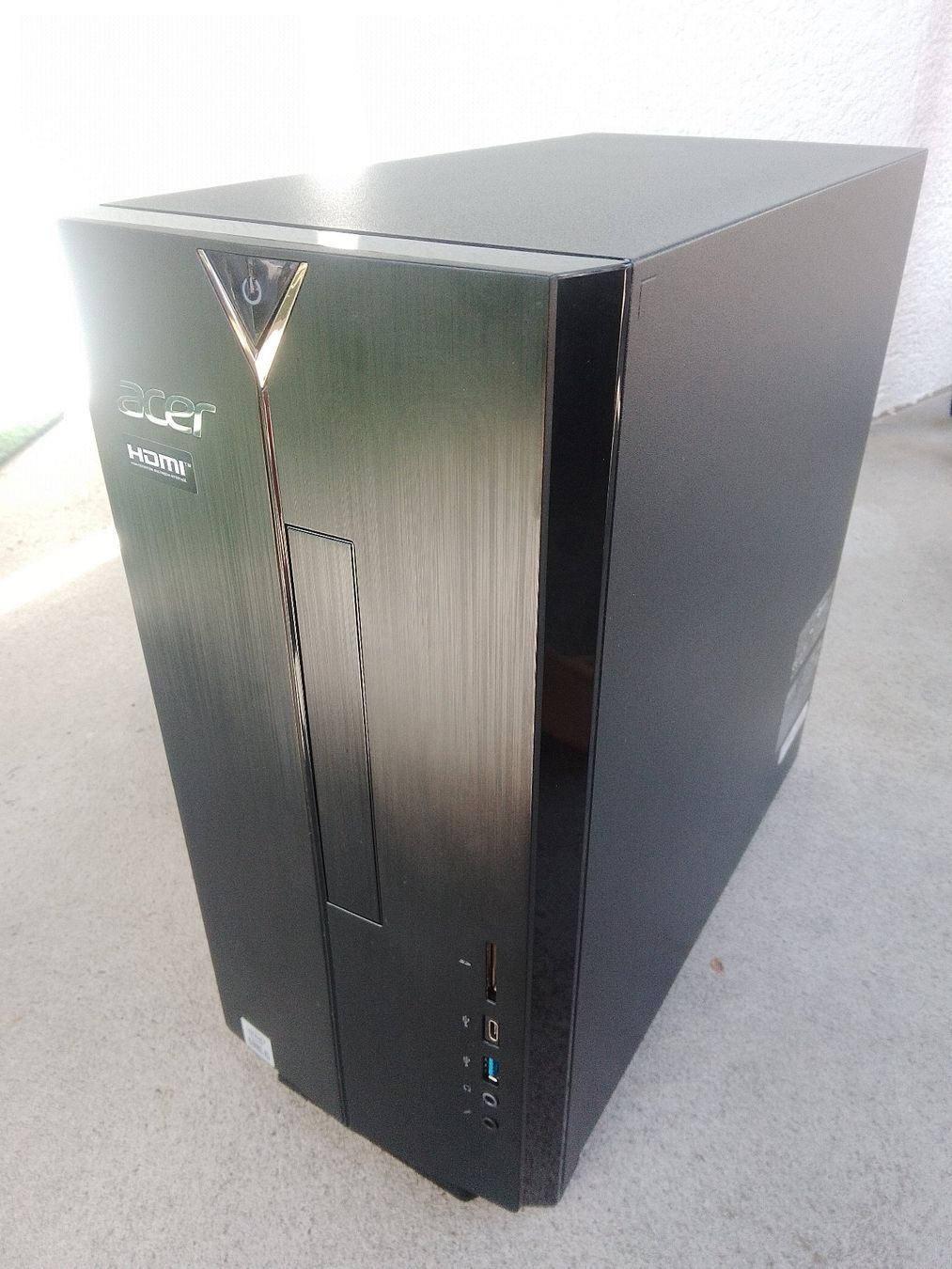 Acer PCs: Acer Aspire TC-895 Desktop Computer – Gebraucht aus Oberembrach von Doublescale