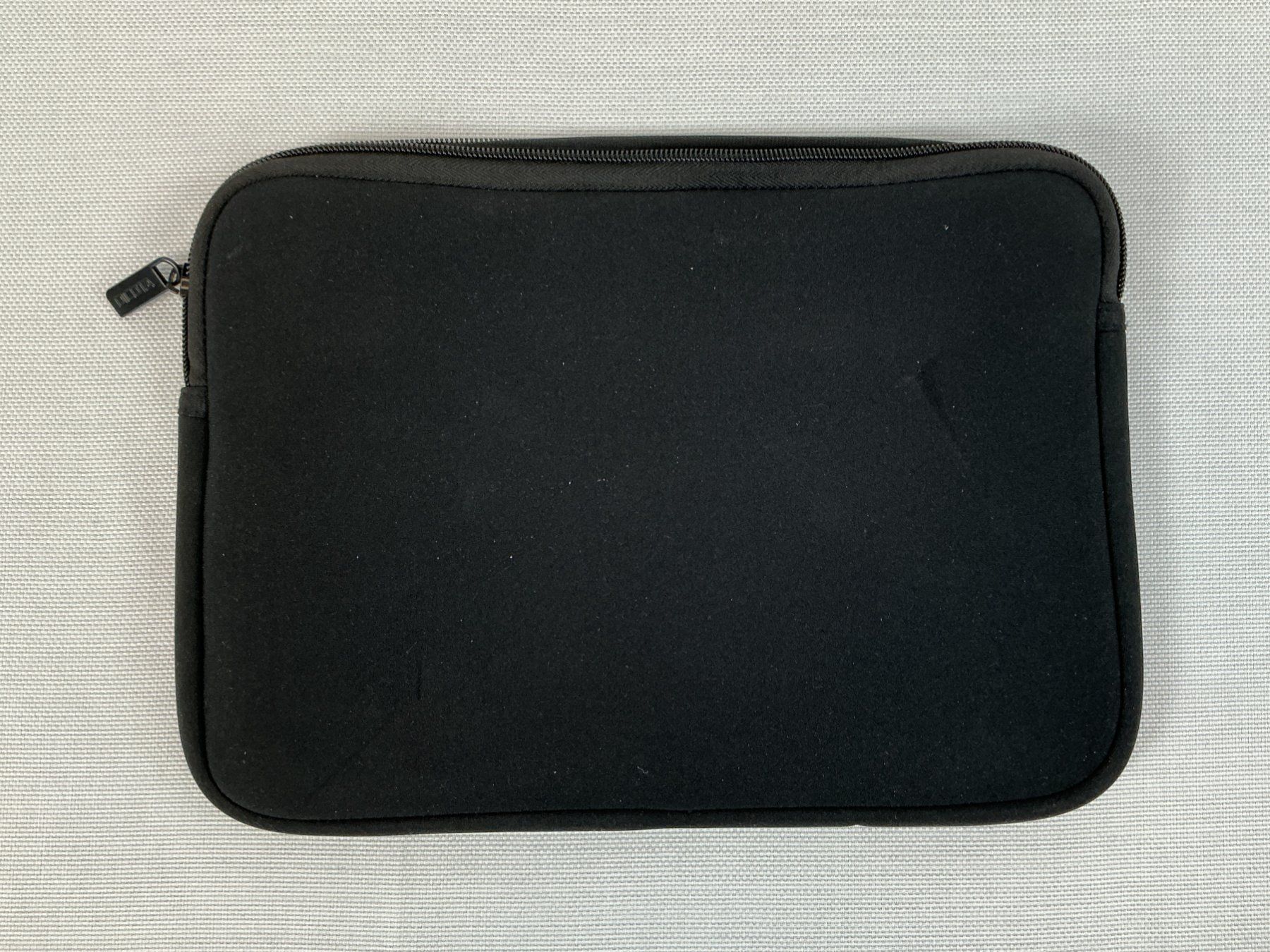 Covers & Borse: DICOTA elastische Neopren - Notebook - Hülle – Nuovo (secondo la descrizione) da Richterswil venduto da Restwert_Richterswil 3