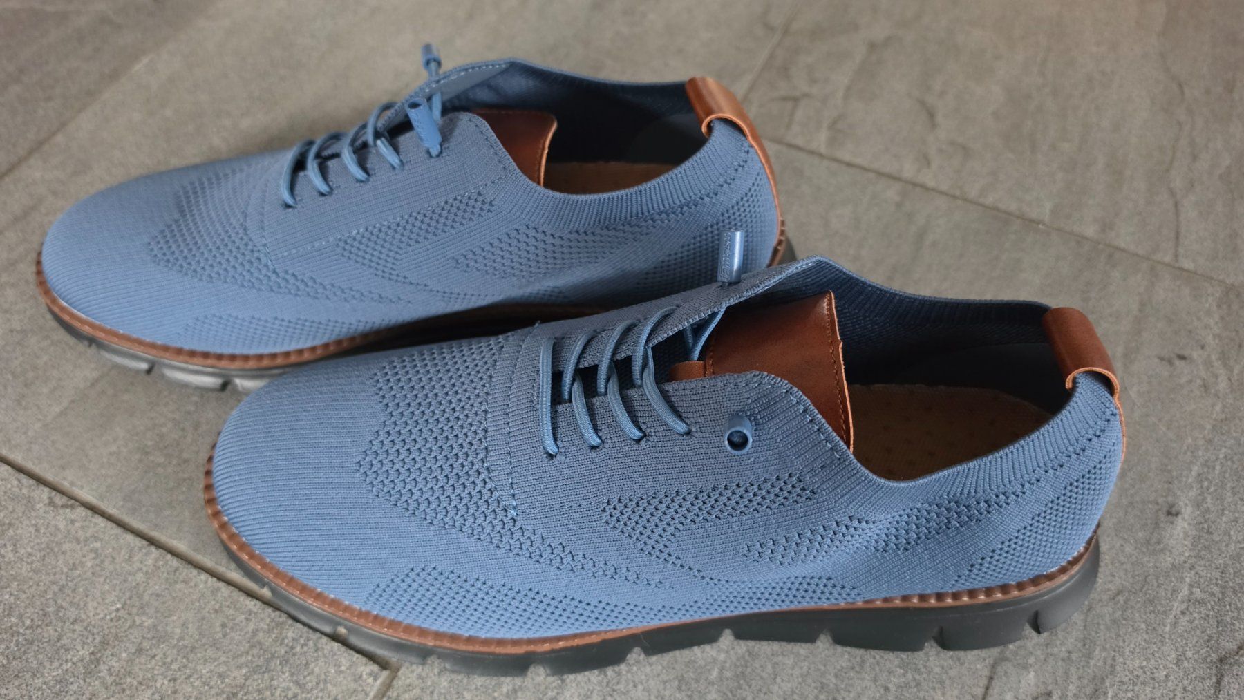Herrenschuhe: Vogany leichte Lederhalbschuhe blau, Gr. 43 – Gebraucht aus Fehraltorf von Natib44 1