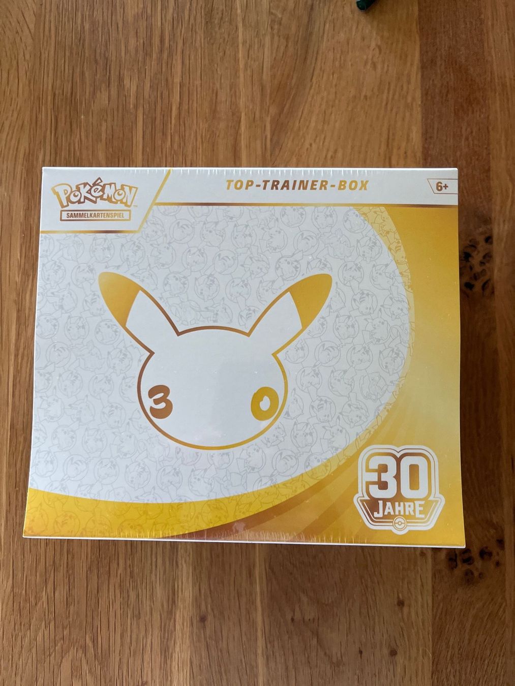 Pokémon Carte collezionabili: Pokémon Elite Trainer Box 30th Anniversary – Nuovo e nell'imballaggio originale da Perlen venduto da rob_gf28